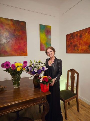 BECOMING_20231015_193711